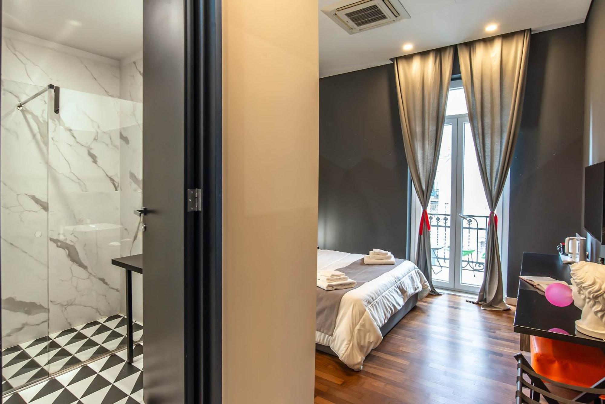 Gram Suites Napoli Eksteriør billede